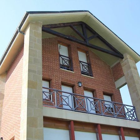 Preciosa Casa Independiente Con Piscina Cubierta Y Gran Jardin Privados Haro Extérieur photo